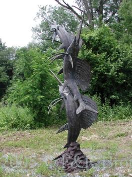 Three Swordfish bronze statue fountain