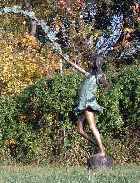 Arbor Kids bronze statue-2