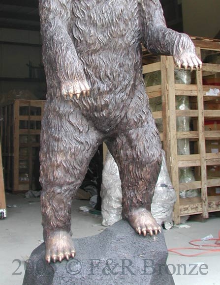 Bear Standing on Rock bronze statue-7