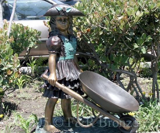 Girl With Wheelbarrow bronze-8