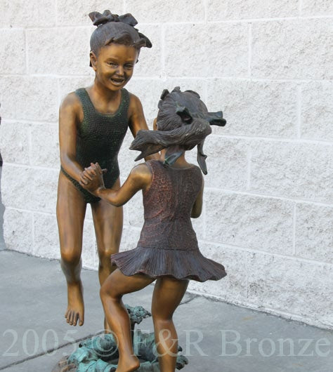 Jumbo Beach Girls Bronze Statue