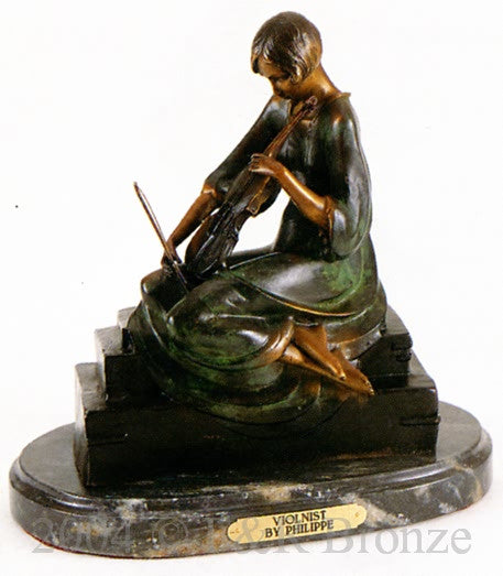 Violinist by Philippe