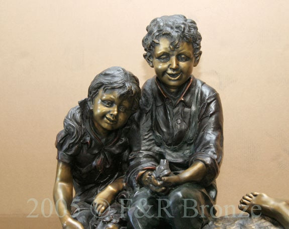 Monumental Lazy Days Bronze Statue