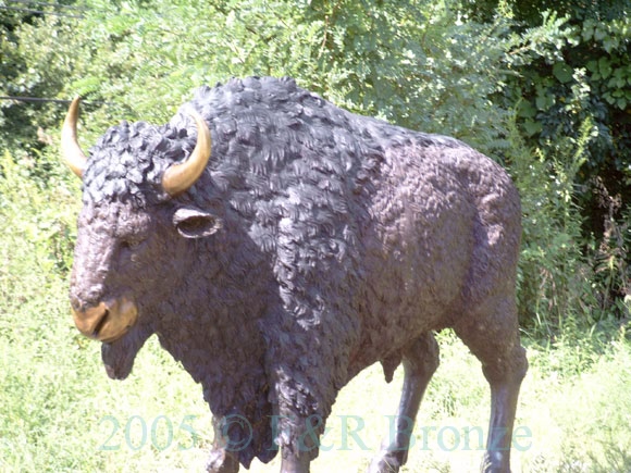 Heroic Bison bronze reproduction-4