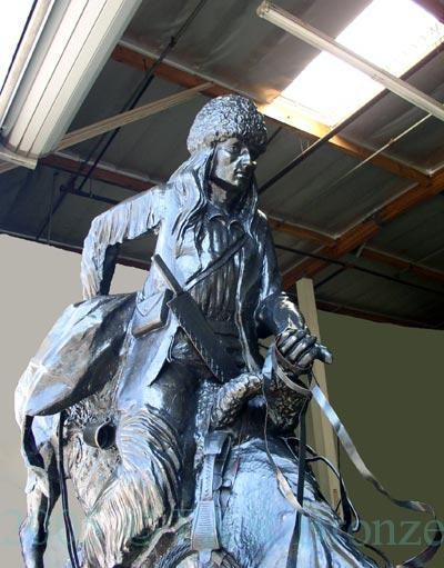 Heroic Mountain Man bronze reproduction-5