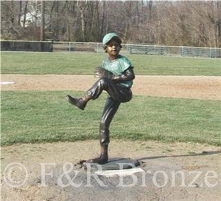Baseball Boy Pitcher bronze statue-3
